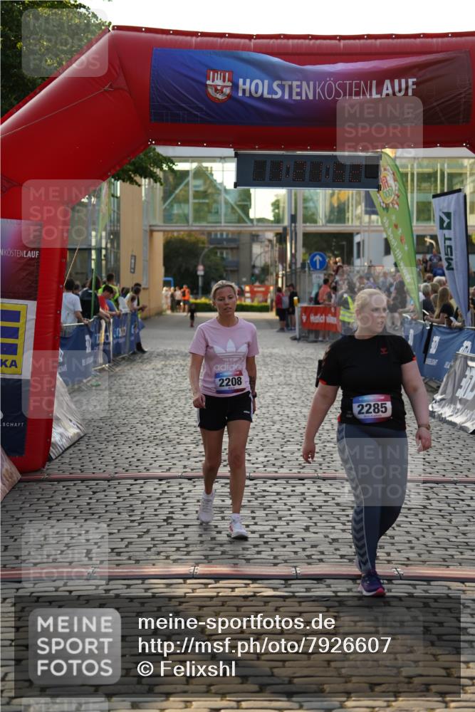 13.06.2025 - Holstenköstenlauf Felixshl http://msf.ph/oto/7926607 13.06.2025 20:21:51 Laufen 2208, 2285 meine-sportfotos.de