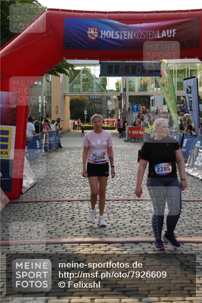 13.06.2025 - Holstenköstenlauf Felixshl http://msf.ph/oto/7926609 13.06.2025 20:21:51 Laufen 2208, 2285 meine-sportfotos.de