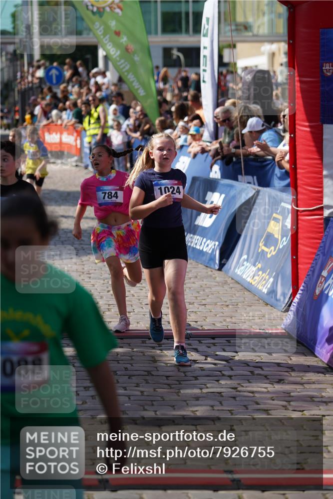 13.06.2025 - Holstenköstenlauf Felixshl http://msf.ph/oto/7926755 13.06.2025 16:39:06 Laufen 774, 784, 1024, 1088, 1239, 1243, 1245, 1418 meine-sportfotos.de