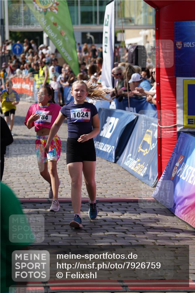 13.06.2025 - Holstenköstenlauf Felixshl http://msf.ph/oto/7926759 13.06.2025 16:39:06 Laufen 774, 784, 1024, 1088, 1239, 1243, 1245, 1418 meine-sportfotos.de