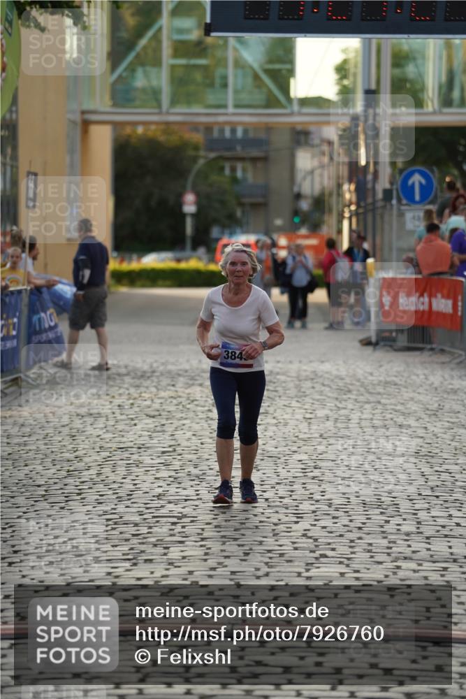 13.06.2025 - Holstenköstenlauf Felixshl http://msf.ph/oto/7926760 13.06.2025 20:27:26 Laufen 3843 meine-sportfotos.de