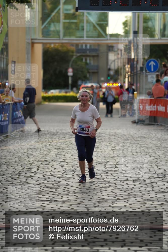13.06.2025 - Holstenköstenlauf Felixshl http://msf.ph/oto/7926762 13.06.2025 20:27:26 Laufen 3843 meine-sportfotos.de