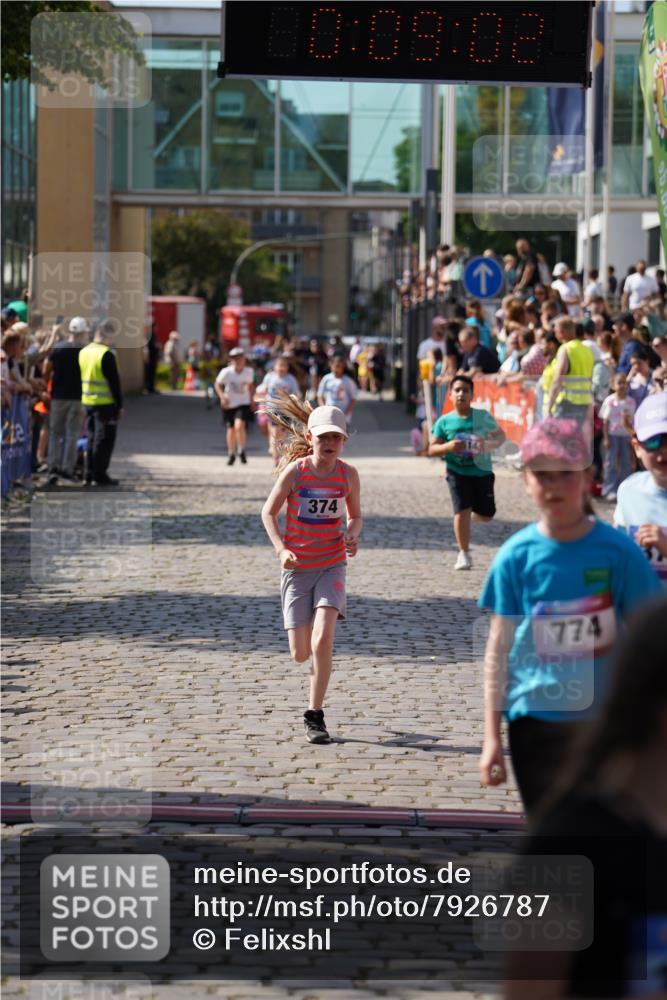 13.06.2025 - Holstenköstenlauf Felixshl http://msf.ph/oto/7926787 13.06.2025 16:39:16 Laufen 368, 372, 374, 514, 774 meine-sportfotos.de