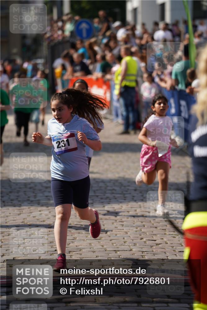 13.06.2025 - Holstenköstenlauf Felixshl http://msf.ph/oto/7926801 13.06.2025 16:39:25 Laufen 231, 242, 651, 914, 1089, 1104, 1105, 1235 meine-sportfotos.de