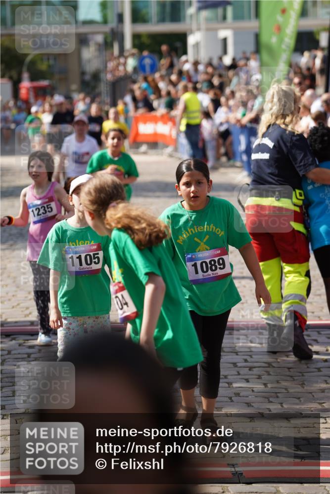 13.06.2025 - Holstenköstenlauf Felixshl http://msf.ph/oto/7926818 13.06.2025 16:39:33 Laufen 37, 524, 530, 642, 651, 909, 1085, 1089, 1104, 1105, 1235 meine-sportfotos.de