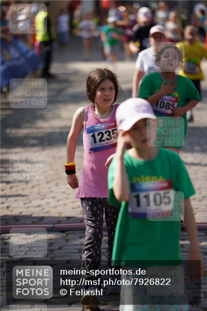 13.06.2025 - Holstenköstenlauf Felixshl http://msf.ph/oto/7926822 13.06.2025 16:39:34 Laufen 37, 524, 530, 642, 651, 909, 1085, 1089, 1105, 1235 meine-sportfotos.de