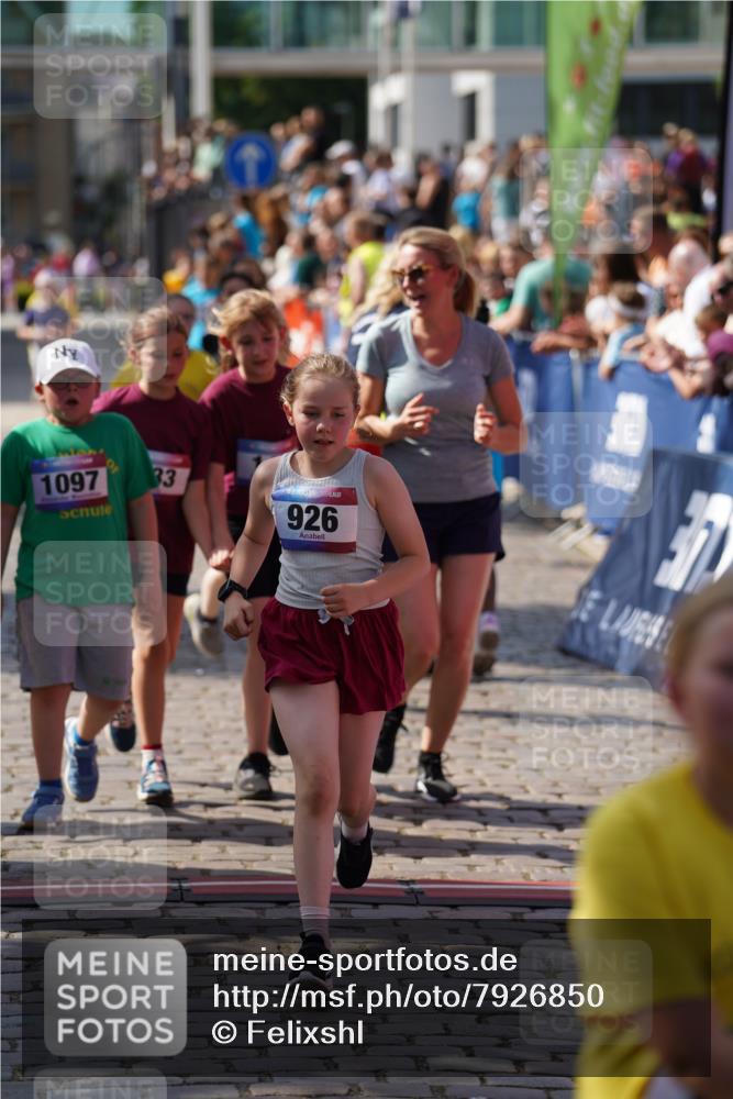 13.06.2025 - Holstenköstenlauf Felixshl http://msf.ph/oto/7926850 13.06.2025 16:39:47 Laufen 133, 140, 365, 366, 641, 648, 650, 771, 778, 926, 1097, 1357 meine-sportfotos.de