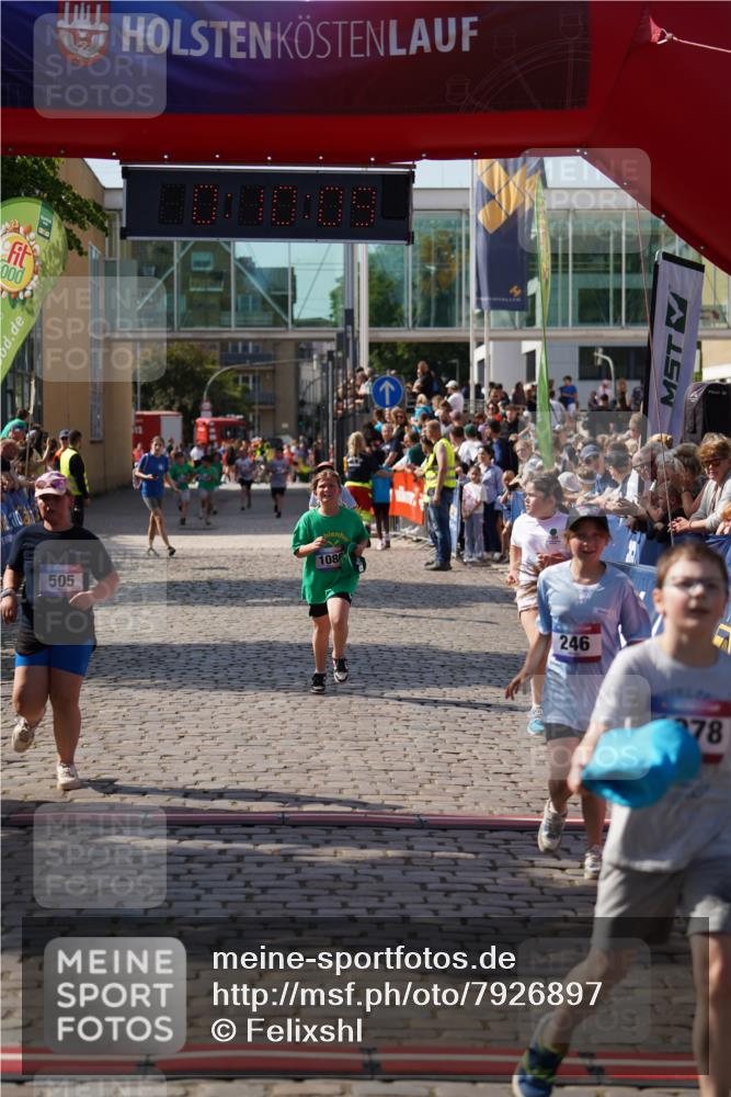 13.06.2025 - Holstenköstenlauf Felixshl http://msf.ph/oto/7926897 13.06.2025 16:40:23 Laufen 246, 505, 922, 1078, 1086 meine-sportfotos.de
