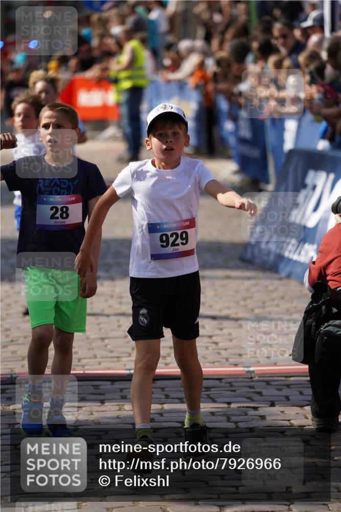 13.06.2025 - Holstenköstenlauf Felixshl http://msf.ph/oto/7926966 13.06.2025 16:50:22 Laufen 28, 102, 130, 409, 553, 659, 929, 1875 meine-sportfotos.de