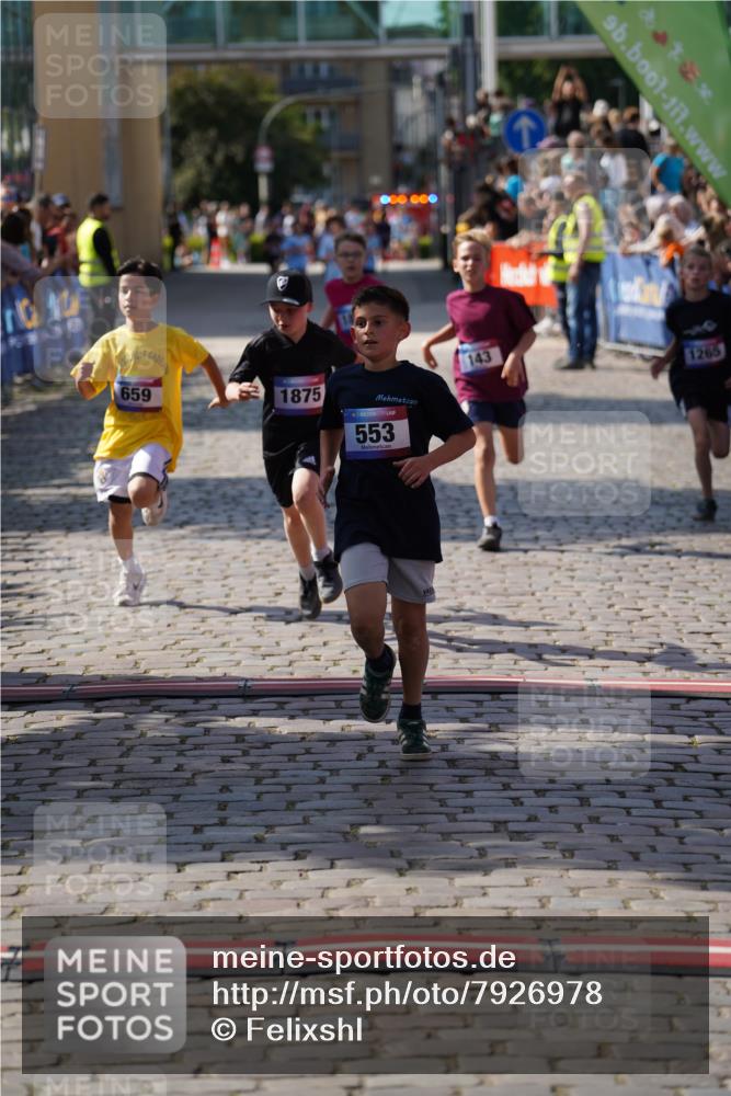 13.06.2025 - Holstenköstenlauf Felixshl http://msf.ph/oto/7926978 13.06.2025 16:50:29 Laufen 143, 553, 659, 1265, 1875, 1892 meine-sportfotos.de