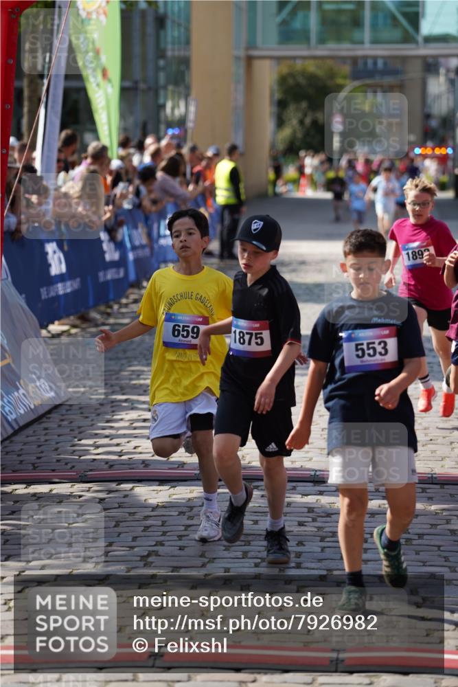 13.06.2025 - Holstenköstenlauf Felixshl http://msf.ph/oto/7926982 13.06.2025 16:50:30 Laufen 143, 553, 659, 1265, 1875, 1892 meine-sportfotos.de