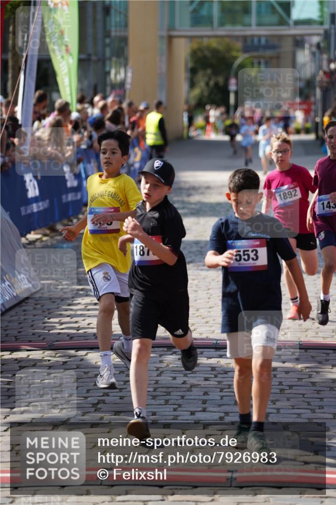 13.06.2025 - Holstenköstenlauf Felixshl http://msf.ph/oto/7926983 13.06.2025 16:50:30 Laufen 143, 553, 659, 1265, 1875, 1892 meine-sportfotos.de