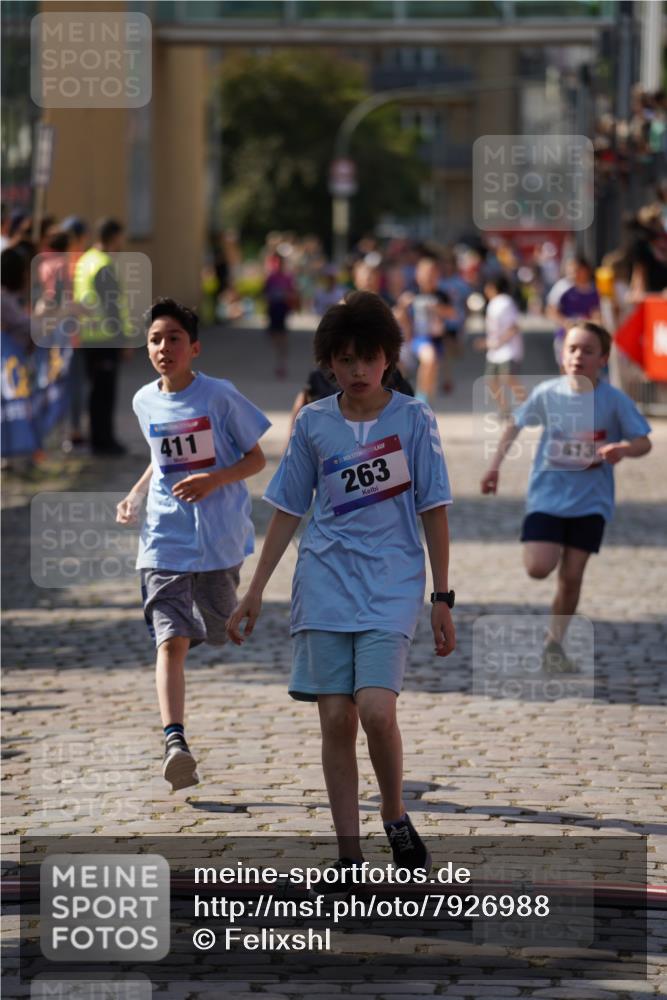 13.06.2025 - Holstenköstenlauf Felixshl http://msf.ph/oto/7926988 13.06.2025 16:50:39 Laufen 22, 263, 411, 413, 1119, 1802, 1919 meine-sportfotos.de