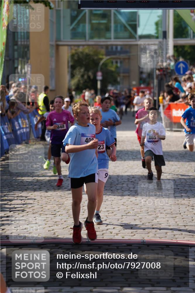 13.06.2025 - Holstenköstenlauf Felixshl http://msf.ph/oto/7927008 13.06.2025 16:50:48 Laufen 22, 270, 407, 408, 818, 1117, 1123, 1363, 1409, 1802, 1830, 1848, 1919 meine-sportfotos.de
