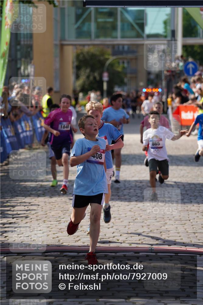 13.06.2025 - Holstenköstenlauf Felixshl http://msf.ph/oto/7927009 13.06.2025 16:50:48 Laufen 22, 270, 407, 408, 818, 1117, 1123, 1363, 1409, 1802, 1830, 1848, 1919 meine-sportfotos.de