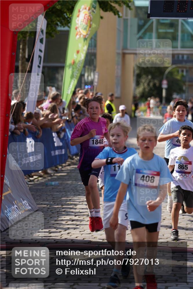 13.06.2025 - Holstenköstenlauf Felixshl http://msf.ph/oto/7927013 13.06.2025 16:50:49 Laufen 22, 270, 407, 408, 818, 940, 1117, 1123, 1363, 1409, 1802, 1830, 1848, 1919 meine-sportfotos.de
