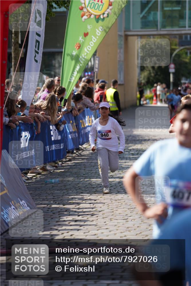 13.06.2025 - Holstenköstenlauf Felixshl http://msf.ph/oto/7927026 13.06.2025 16:50:54 Laufen 144, 270, 407, 818, 940, 1117, 1124, 1363, 1409, 1830 meine-sportfotos.de
