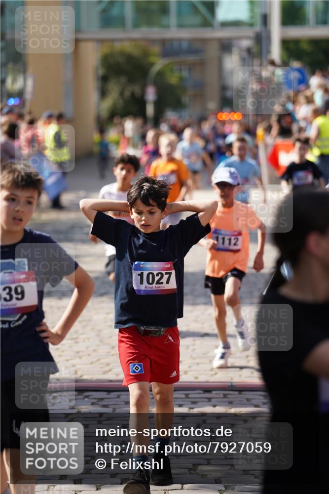 13.06.2025 - Holstenköstenlauf Felixshl http://msf.ph/oto/7927059 13.06.2025 16:51:11 Laufen 91, 396, 402, 414, 416, 534, 539, 552, 799, 933, 1027, 1030, 1036, 1112, 1120, 1258, 1818, 1927 meine-sportfotos.de
