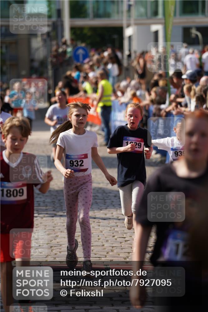 13.06.2025 - Holstenköstenlauf Felixshl http://msf.ph/oto/7927095 13.06.2025 16:51:26 Laufen 136, 804, 806, 810, 932, 939, 1029, 1035, 1259, 1262, 1807, 1809, 1882 meine-sportfotos.de