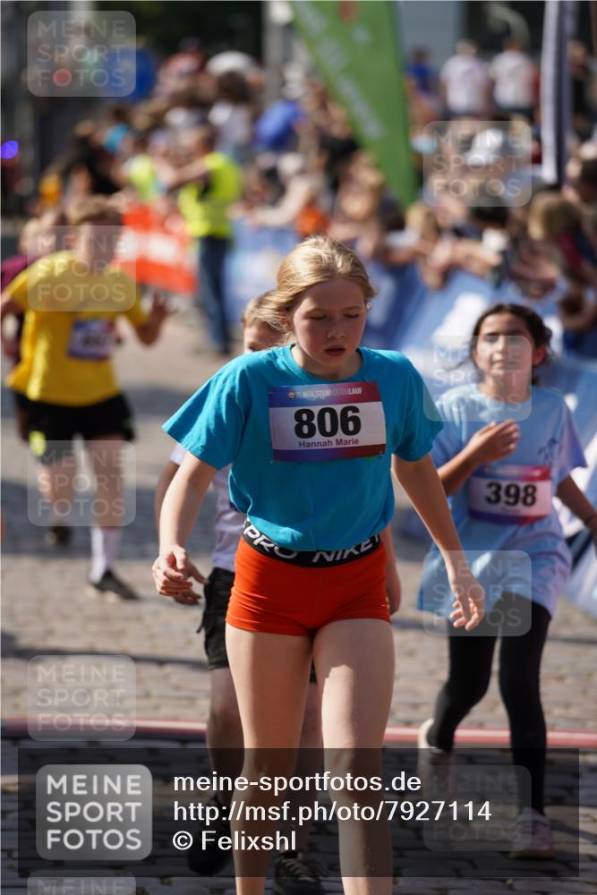 13.06.2025 - Holstenköstenlauf Felixshl http://msf.ph/oto/7927114 13.06.2025 16:51:36 Laufen 15, 69, 127, 136, 259, 398, 662, 806, 813, 937, 1166, 1807, 1824 meine-sportfotos.de