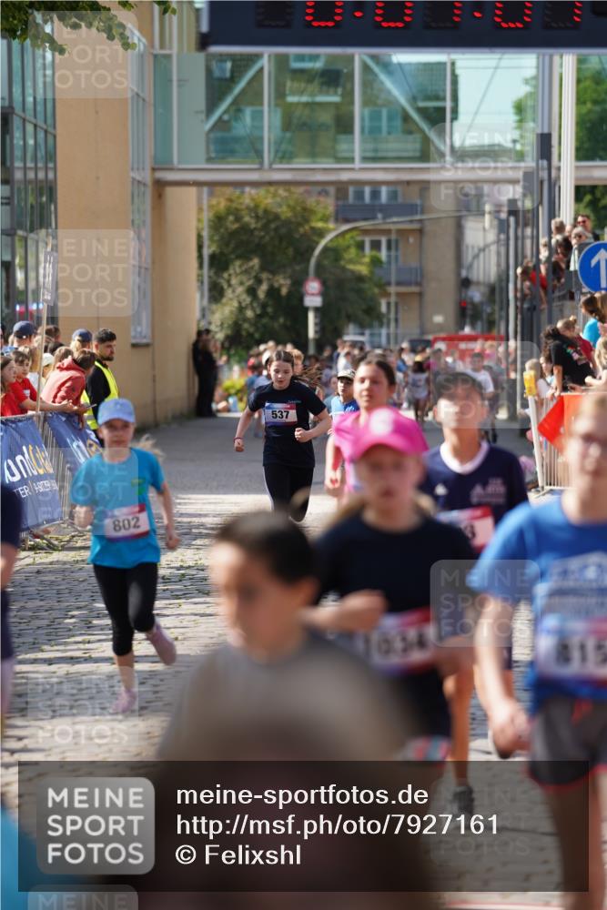 13.06.2025 - Holstenköstenlauf Felixshl http://msf.ph/oto/7927161 13.06.2025 16:52:00 Laufen 41, 48, 93, 399, 537, 798, 802, 814, 815, 1032, 1034, 1113, 1260, 1366, 1935 meine-sportfotos.de