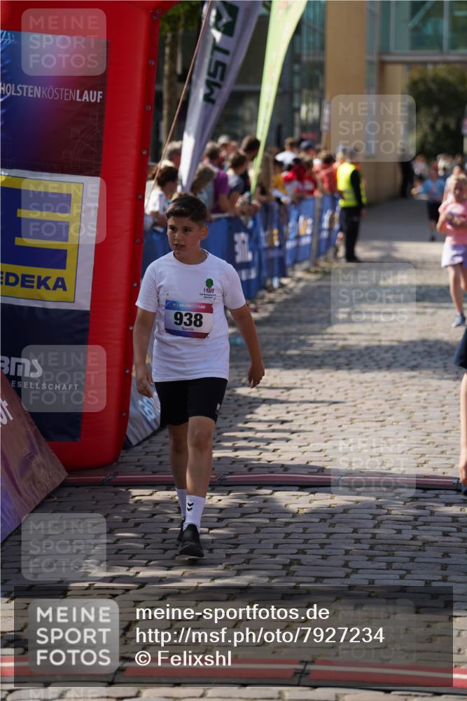 13.06.2025 - Holstenköstenlauf Felixshl http://msf.ph/oto/7927234 13.06.2025 16:52:34 Laufen 71, 72, 412, 535, 538, 555, 938, 1108, 1263 meine-sportfotos.de