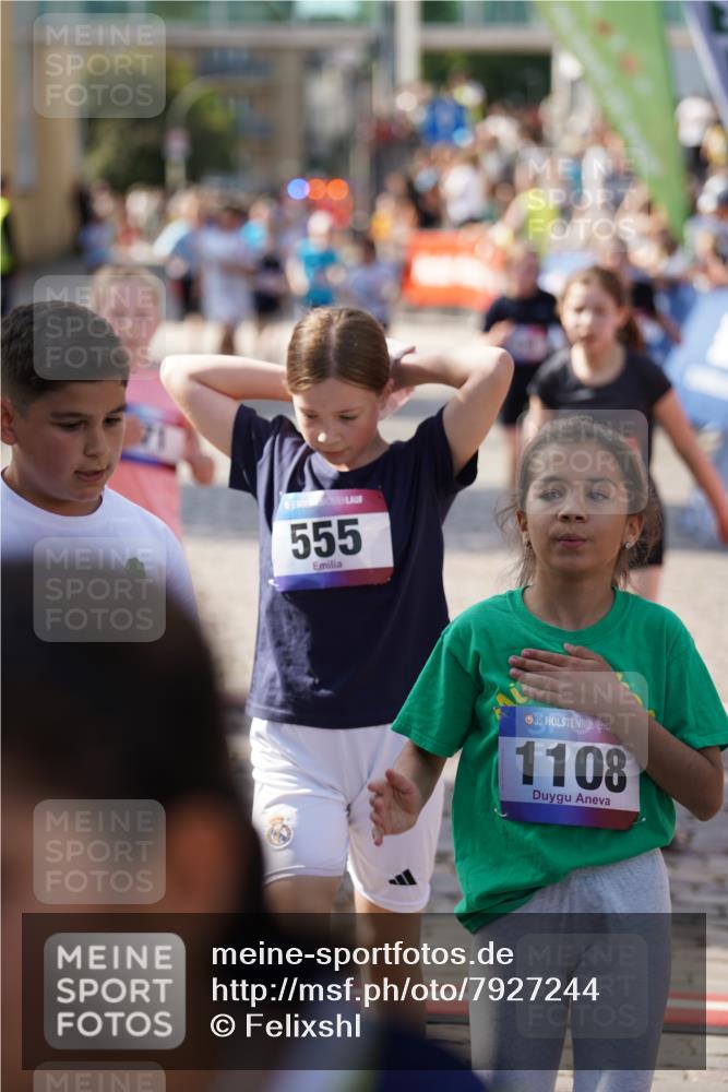 13.06.2025 - Holstenköstenlauf Felixshl http://msf.ph/oto/7927244 13.06.2025 16:52:39 Laufen 71, 72, 257, 403, 535, 538, 542, 800, 803, 1253 meine-sportfotos.de