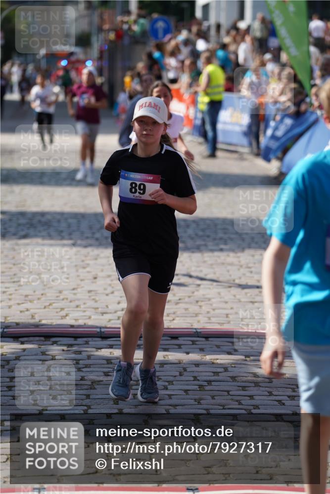 13.06.2025 - Holstenköstenlauf Felixshl http://msf.ph/oto/7927317 13.06.2025 16:53:12 Laufen 89, 138, 261, 808, 1368 meine-sportfotos.de