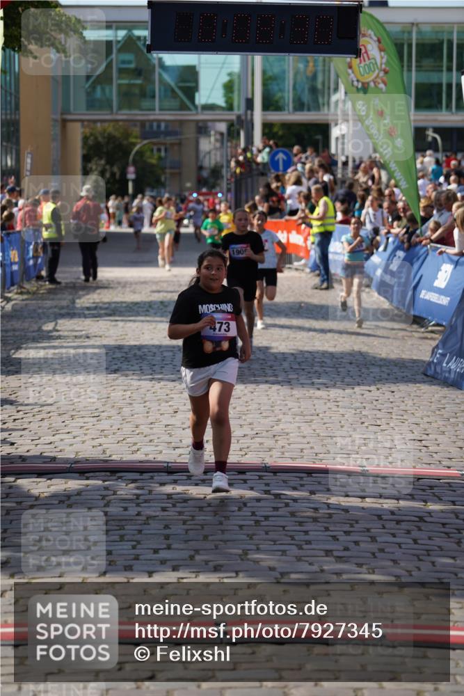 13.06.2025 - Holstenköstenlauf Felixshl http://msf.ph/oto/7927345 13.06.2025 16:53:29 Laufen 269, 536, 661, 1907, 1908 meine-sportfotos.de