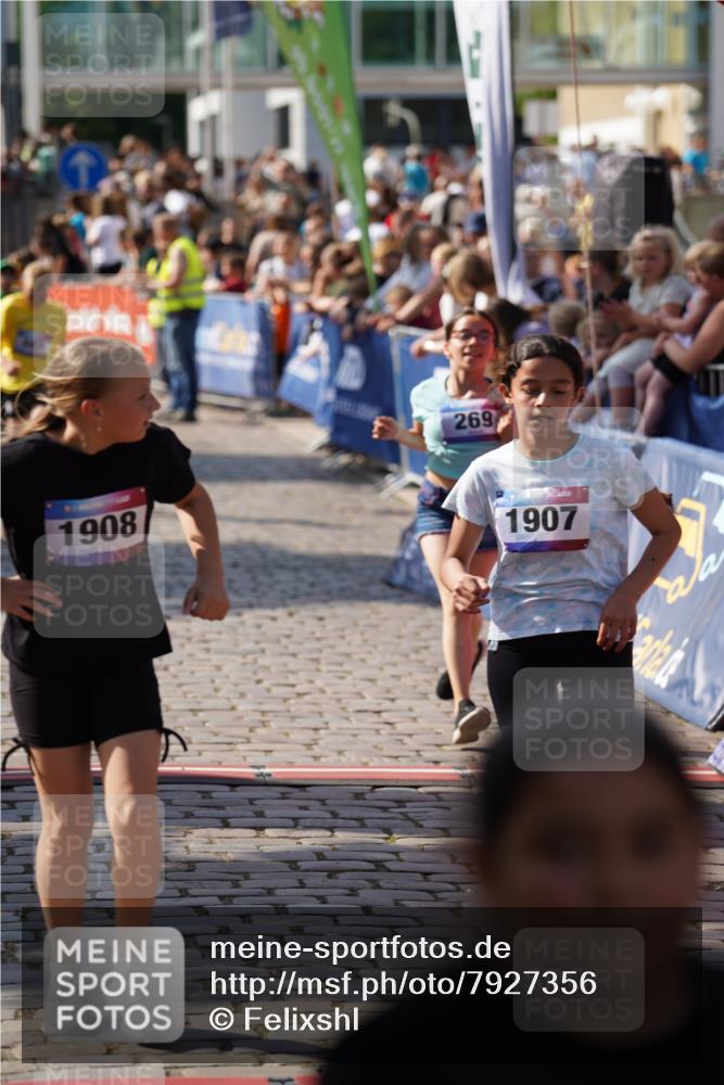 13.06.2025 - Holstenköstenlauf Felixshl http://msf.ph/oto/7927356 13.06.2025 16:53:34 Laufen 269, 661, 1107, 1163, 1907, 1908 meine-sportfotos.de