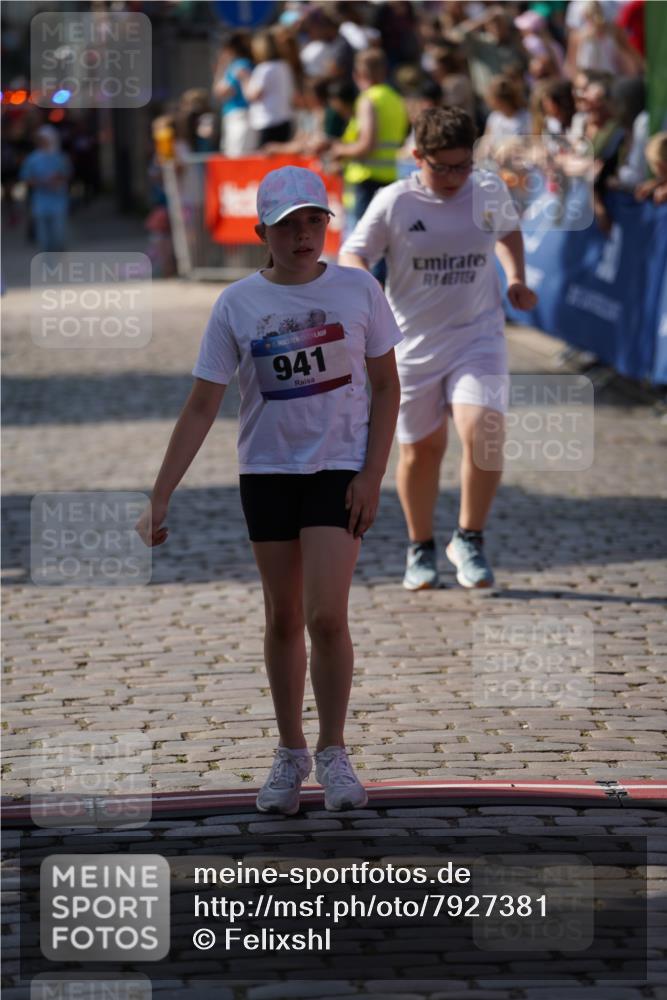 13.06.2025 - Holstenköstenlauf Felixshl http://msf.ph/oto/7927381 13.06.2025 16:53:44 Laufen 134, 941, 1107, 1832 meine-sportfotos.de