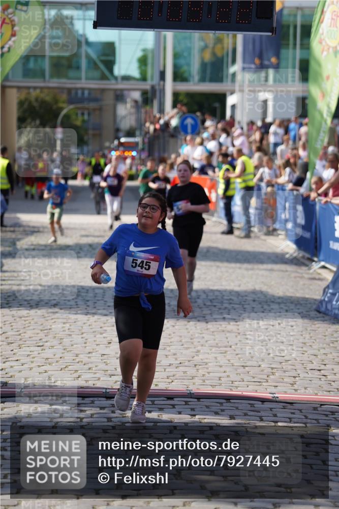 13.06.2025 - Holstenköstenlauf Felixshl http://msf.ph/oto/7927445 13.06.2025 16:54:21 Laufen 545, 547 meine-sportfotos.de