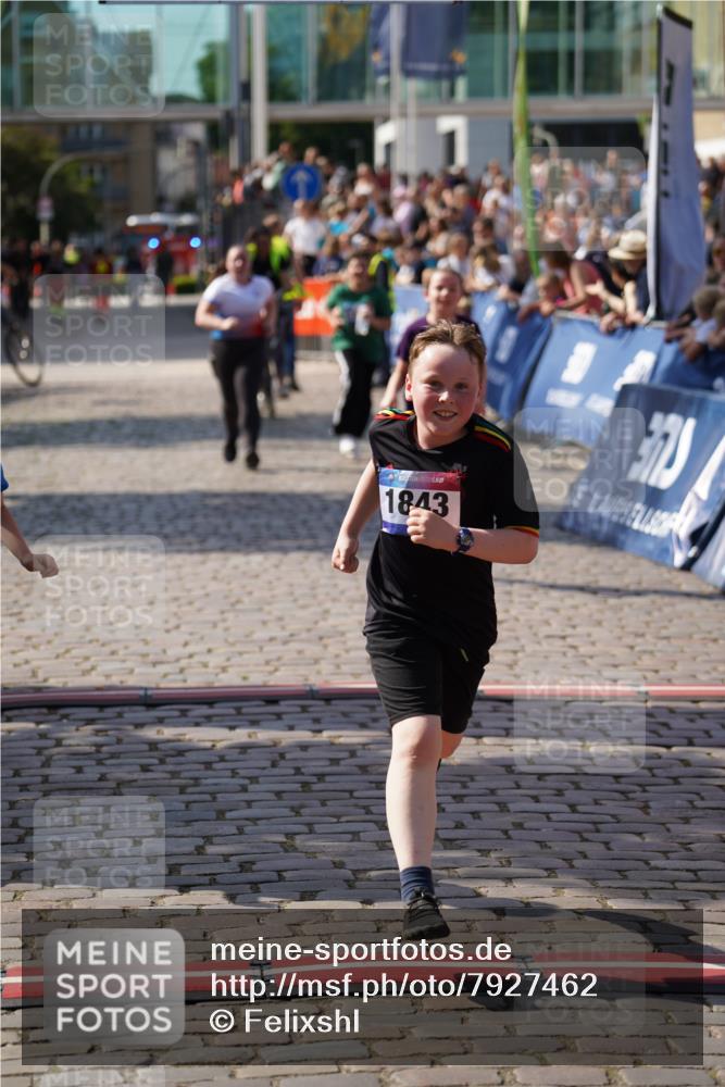 13.06.2025 - Holstenköstenlauf Felixshl http://msf.ph/oto/7927462 13.06.2025 16:54:28 Laufen 547, 1255, 1256 meine-sportfotos.de