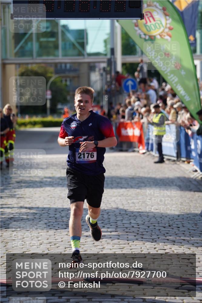 13.06.2025 - Holstenköstenlauf Felixshl http://msf.ph/oto/7927700 13.06.2025 17:48:05 Laufen 2176, 3967 meine-sportfotos.de