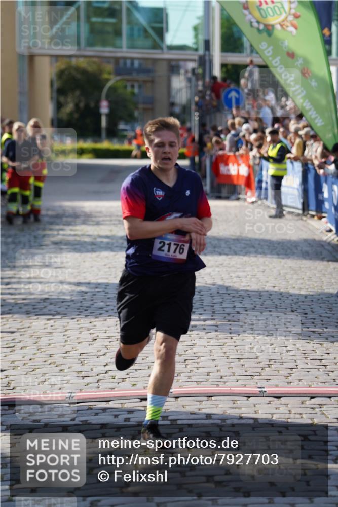 13.06.2025 - Holstenköstenlauf Felixshl http://msf.ph/oto/7927703 13.06.2025 17:48:05 Laufen 2176, 3967 meine-sportfotos.de