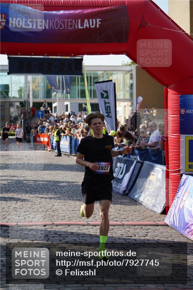 13.06.2025 - Holstenköstenlauf Felixshl http://msf.ph/oto/7927745 13.06.2025 17:48:51 Laufen 2388, 2582, 3878, 3922 meine-sportfotos.de