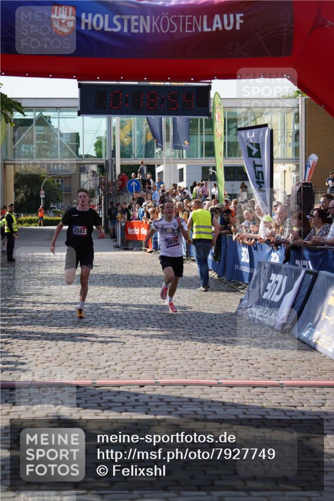 13.06.2025 - Holstenköstenlauf Felixshl http://msf.ph/oto/7927749 13.06.2025 17:48:55 Laufen 2582, 3878, 3922 meine-sportfotos.de