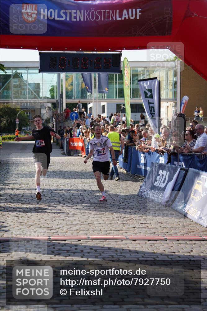 13.06.2025 - Holstenköstenlauf Felixshl http://msf.ph/oto/7927750 13.06.2025 17:48:55 Laufen 2582, 3878, 3922 meine-sportfotos.de