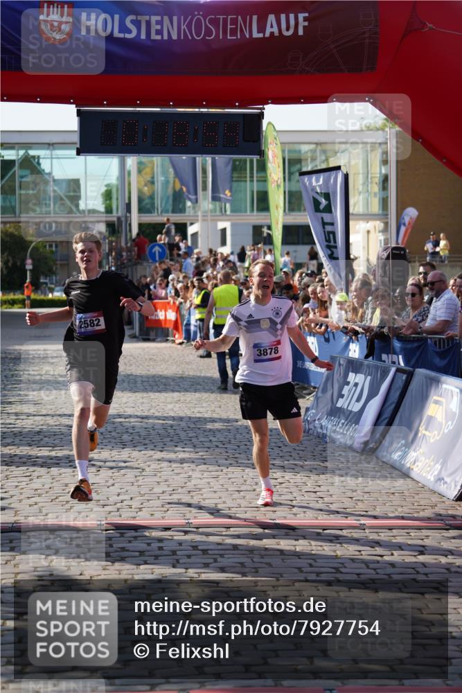 13.06.2025 - Holstenköstenlauf Felixshl http://msf.ph/oto/7927754 13.06.2025 17:48:56 Laufen 2582, 3878, 3922 meine-sportfotos.de
