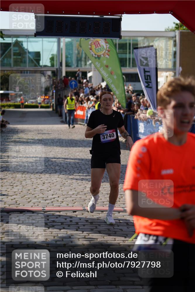 13.06.2025 - Holstenköstenlauf Felixshl http://msf.ph/oto/7927798 13.06.2025 17:49:29 Laufen 2153, 3651, 3740, 3943 meine-sportfotos.de