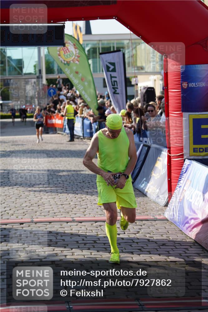 13.06.2025 - Holstenköstenlauf Felixshl http://msf.ph/oto/7927862 13.06.2025 17:50:51 Laufen 2194, 2648 meine-sportfotos.de