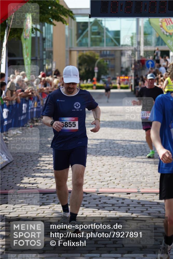13.06.2025 - Holstenköstenlauf Felixshl http://msf.ph/oto/7927891 13.06.2025 17:51:05 Laufen 2431, 2988, 3855, 3894 meine-sportfotos.de