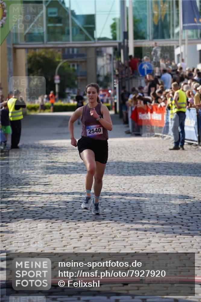13.06.2025 - Holstenköstenlauf Felixshl http://msf.ph/oto/7927920 13.06.2025 17:51:23 Laufen 2540 meine-sportfotos.de