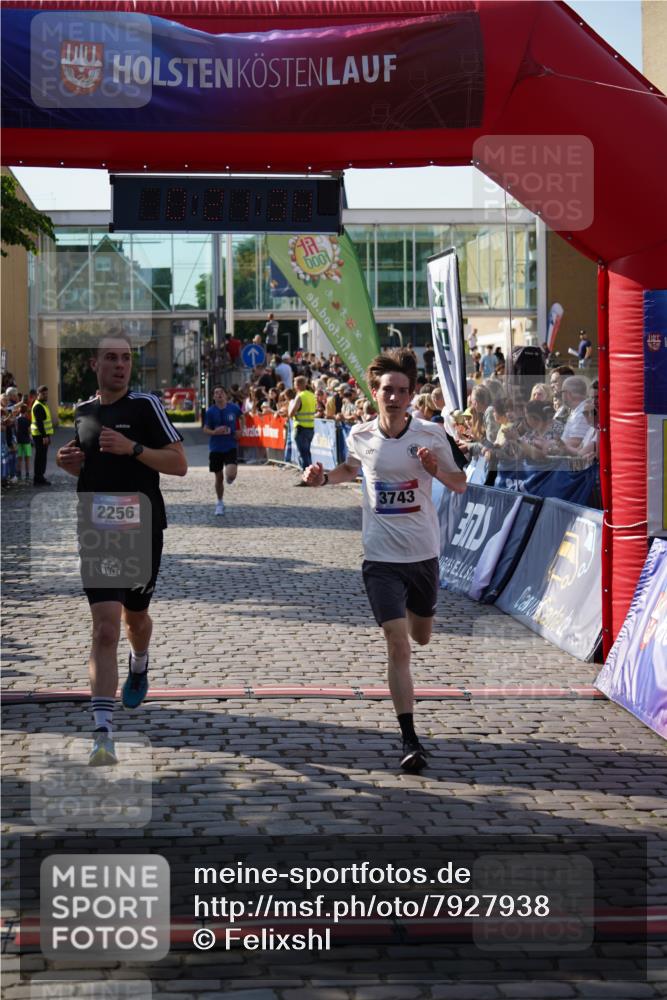 13.06.2025 - Holstenköstenlauf Felixshl http://msf.ph/oto/7927938 13.06.2025 17:51:36 Laufen 2256, 3011, 3743 meine-sportfotos.de