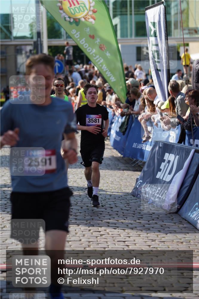 13.06.2025 - Holstenköstenlauf Felixshl http://msf.ph/oto/7927970 13.06.2025 17:52:01 Laufen 2591, 2651, 2709, 3581, 3833 meine-sportfotos.de