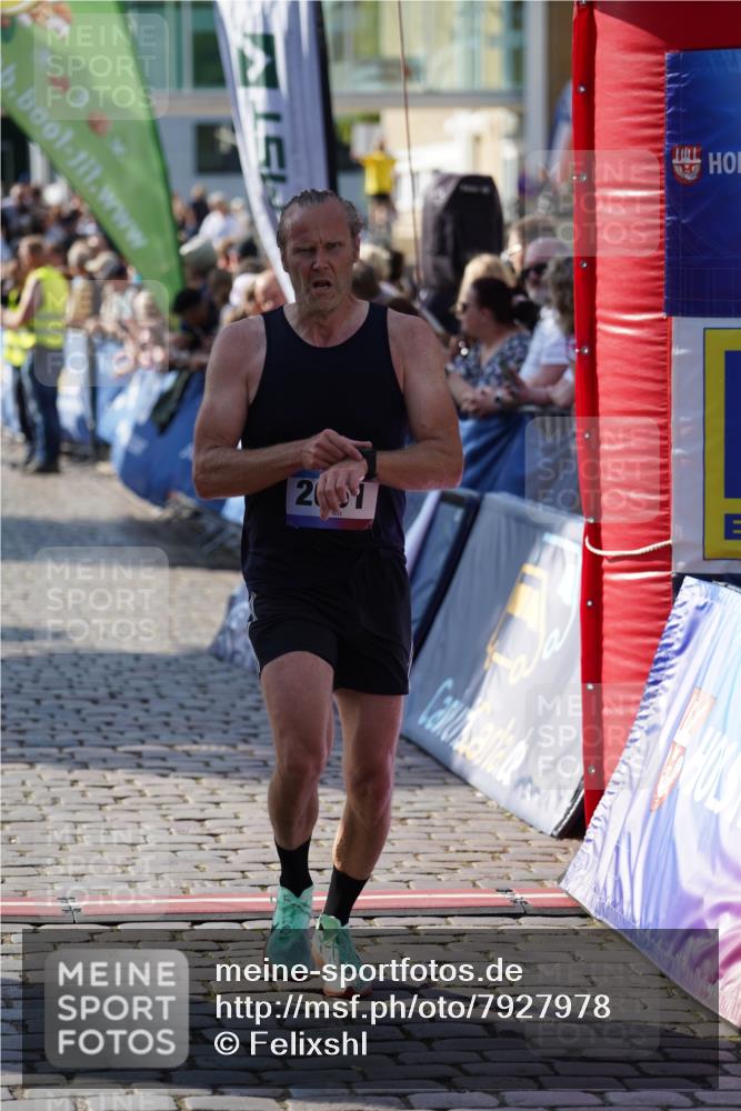13.06.2025 - Holstenköstenlauf Felixshl http://msf.ph/oto/7927978 13.06.2025 17:52:06 Laufen 2651, 2709, 3581, 3929 meine-sportfotos.de