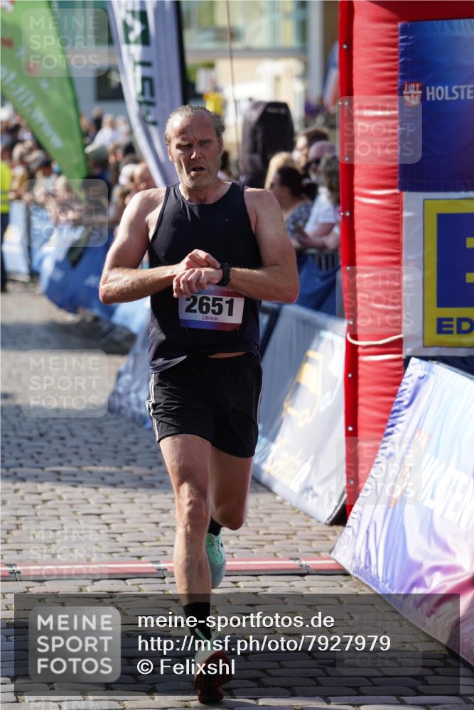 13.06.2025 - Holstenköstenlauf Felixshl http://msf.ph/oto/7927979 13.06.2025 17:52:06 Laufen 2651, 2709, 3581, 3929 meine-sportfotos.de