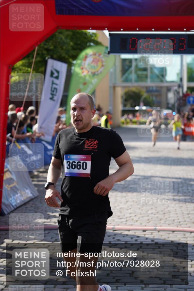 13.06.2025 - Holstenköstenlauf Felixshl http://msf.ph/oto/7928028 13.06.2025 17:52:35 Laufen 2029, 3660, 3731 meine-sportfotos.de