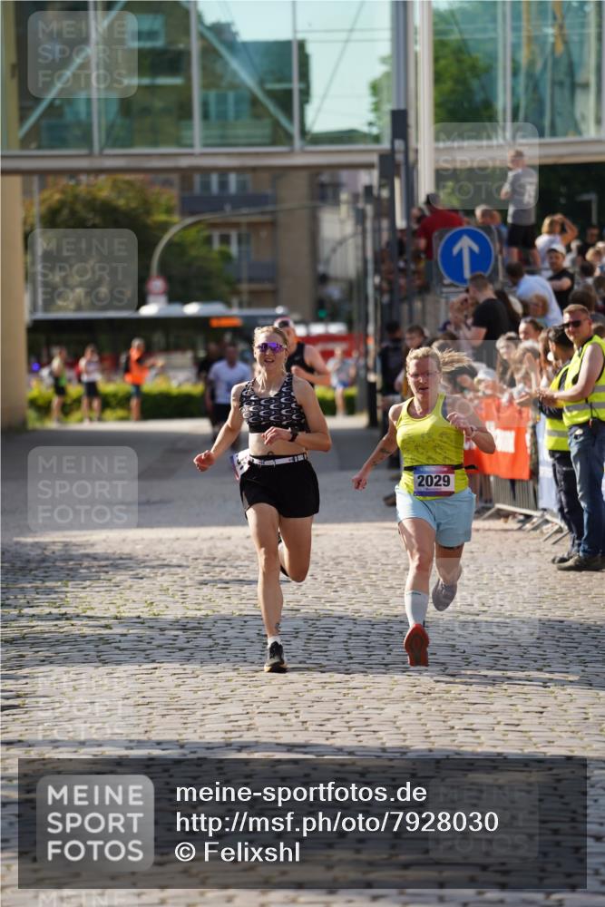 13.06.2025 - Holstenköstenlauf Felixshl http://msf.ph/oto/7928030 13.06.2025 17:52:36 Laufen 2029, 3660, 3731 meine-sportfotos.de