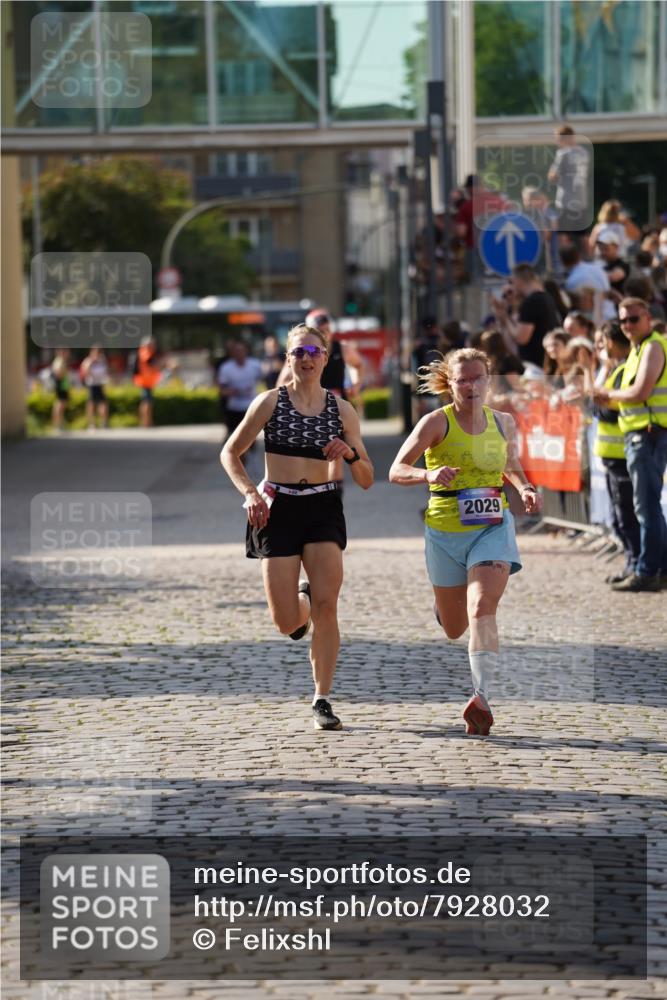 13.06.2025 - Holstenköstenlauf Felixshl http://msf.ph/oto/7928032 13.06.2025 17:52:37 Laufen 2029, 2793, 3660, 3731, 3958 meine-sportfotos.de